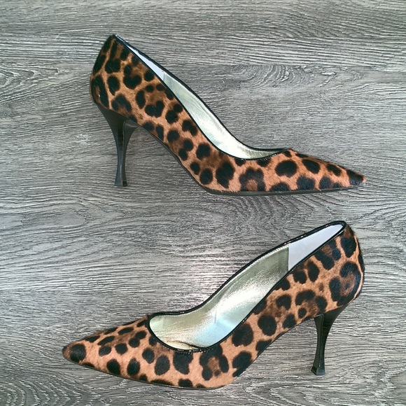Dolce and Gabbana Leopard print pumps/ heels size 38.5 (US 8.5) - Picture 12 of 13